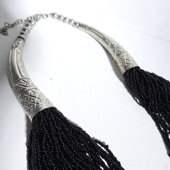 Vintage Black Beaded Necklace with Silver-Tone Accents - Picture 5 of 8